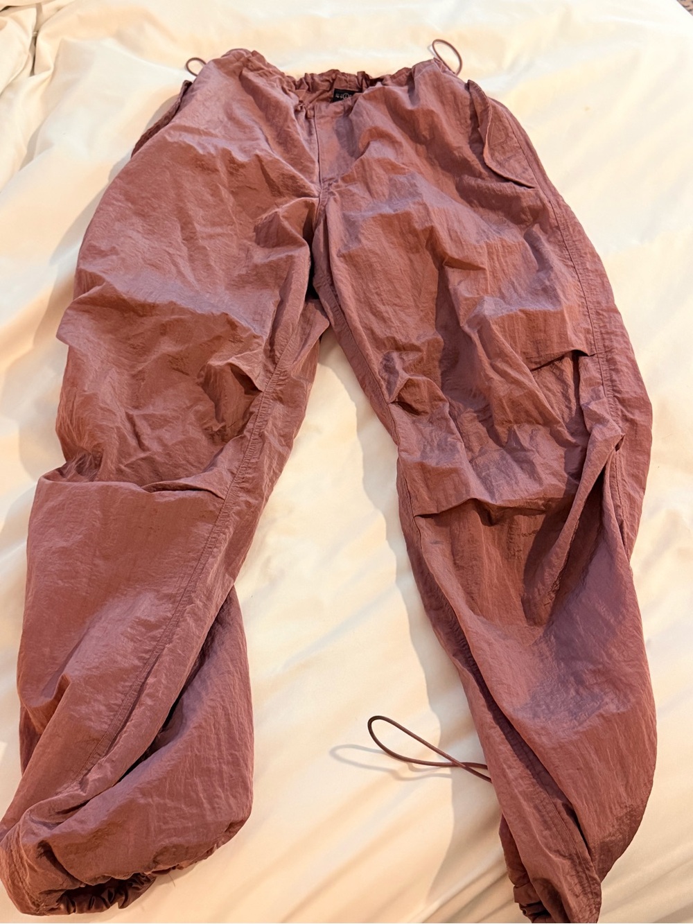 Urban Outfitters Pants in Dusty Mauve